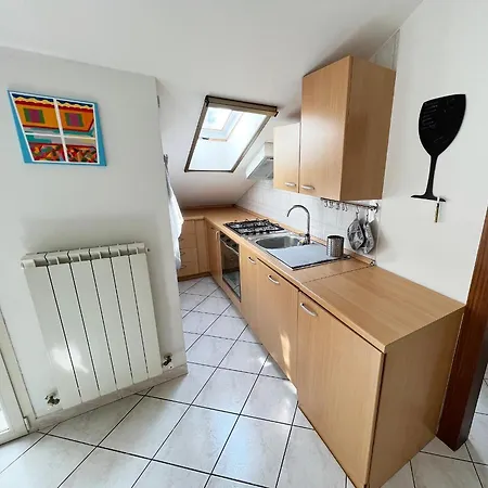 2 Tra Citta' & Mare Apartment *